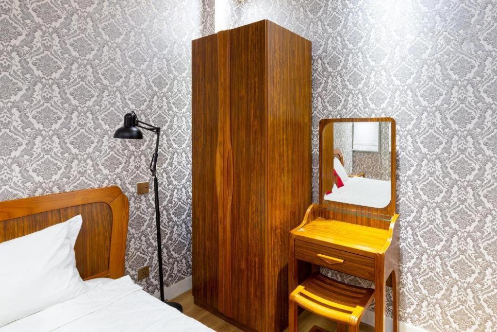 Spring Airport Hotel Ho Chi Minh-Byen Eksteriør billede